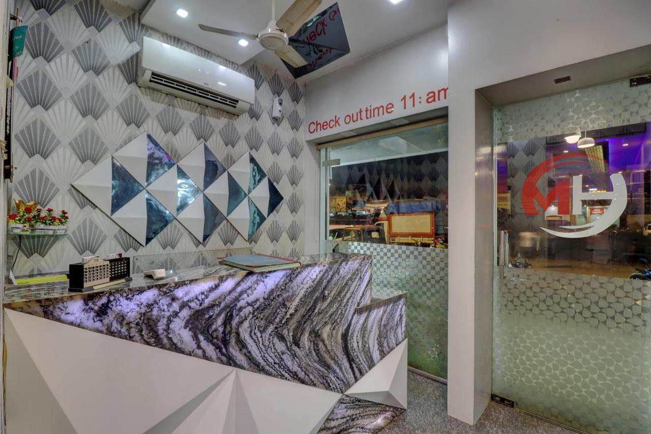 Hotel Magnet Terminal-2 Mumbai Exterior photo